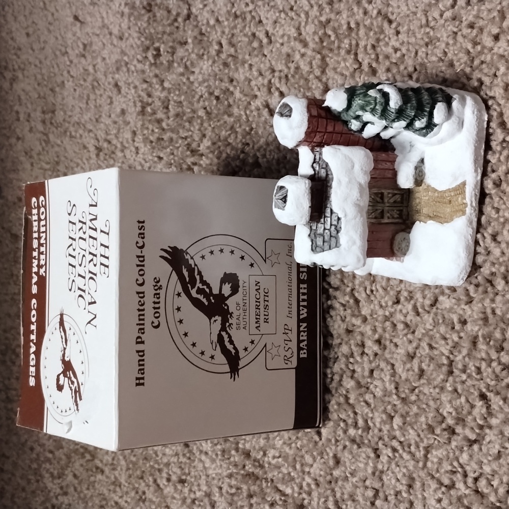 RSVP INTERNATIONAL INC. COUNTRY CHRISTMAS COTTAGES BARN WITH SILO